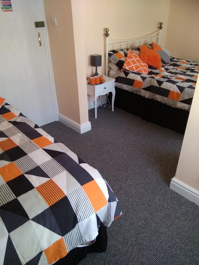 Bed and Breakfast The Castleton à Blackpool Extérieur photo